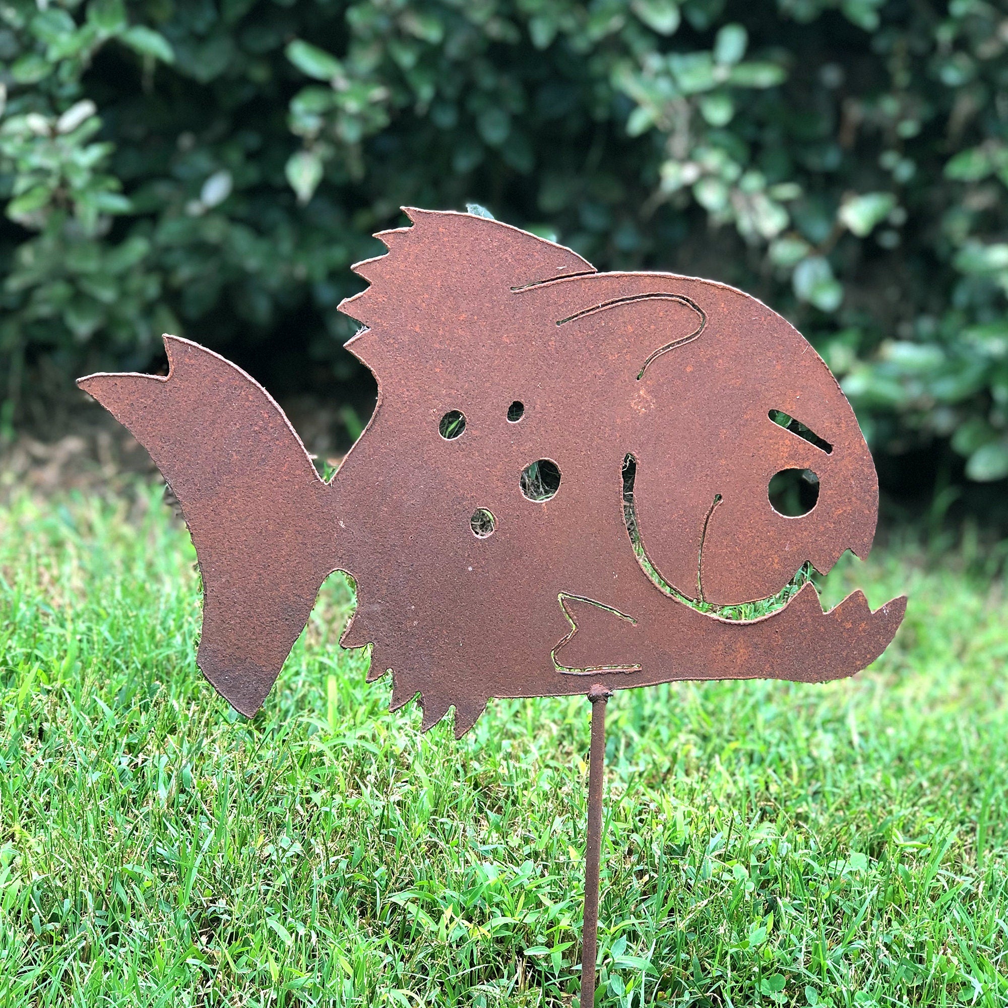 Large Iron Piranha Garden Stake: Metal Fish Sculpture (15 inch)