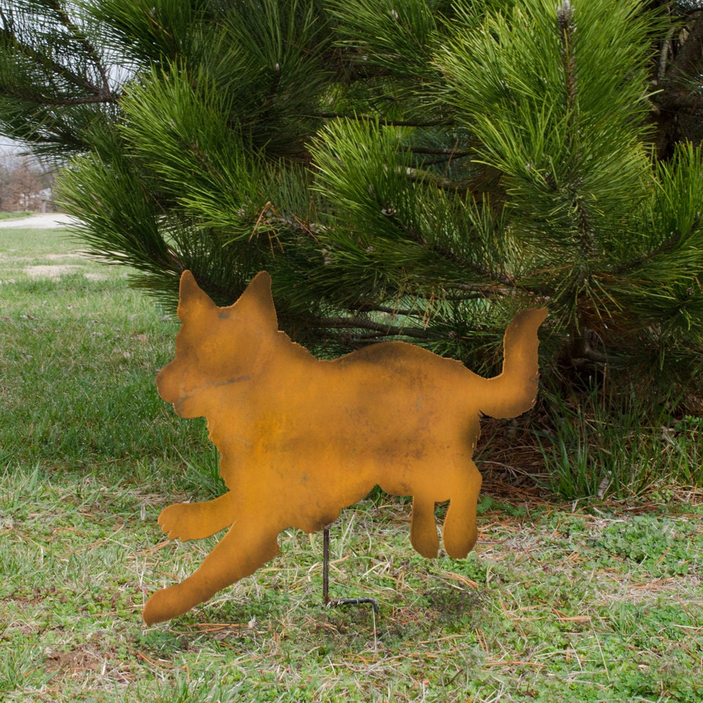 Handmade Rusty German Shepherd Yard Art - Dog Memorial (10x9)