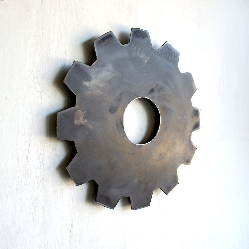 Large Metal Gear Wall Hanging: Industrial Garage Decor (20" X 20")