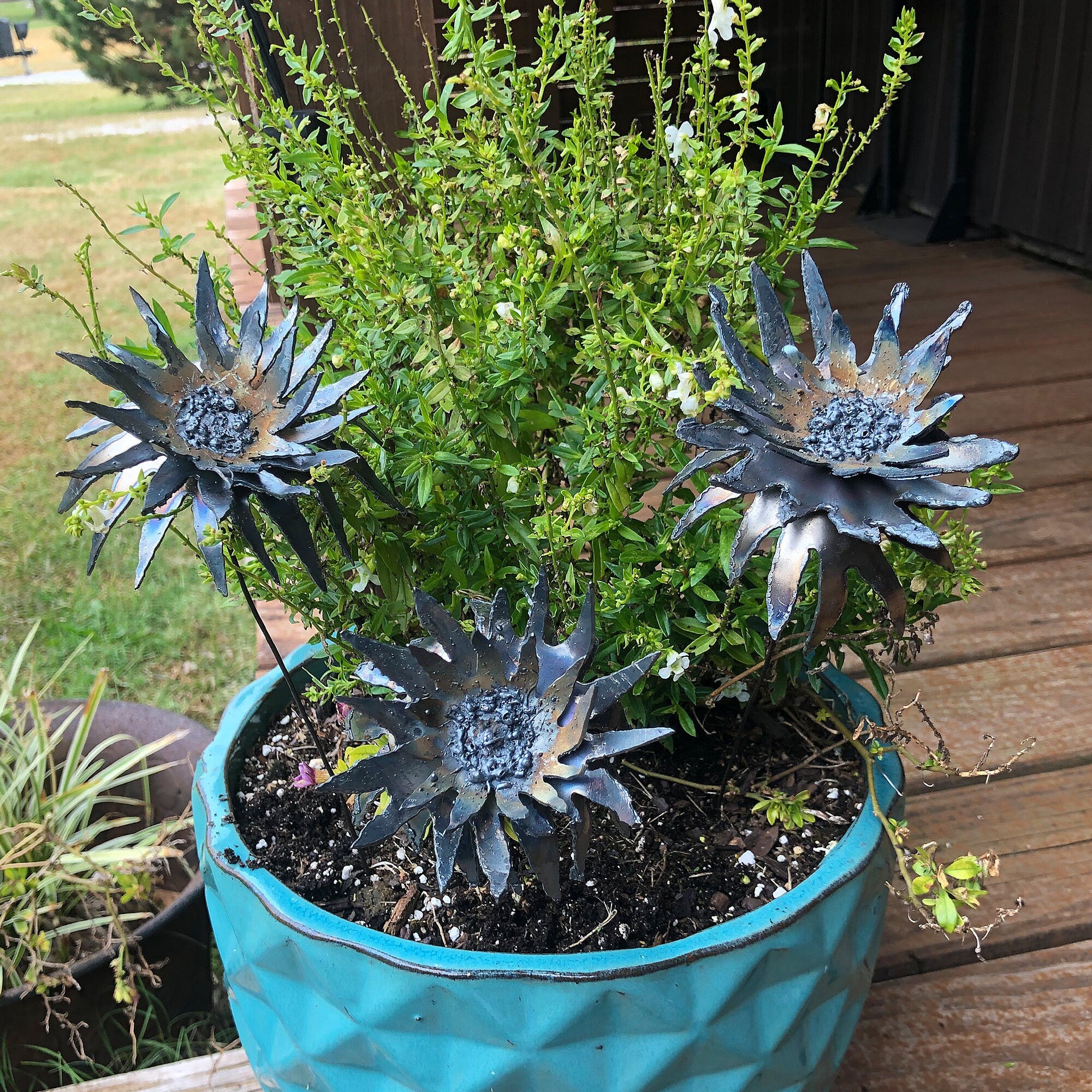 Handmade Steel Dahlia Flowers: Shabby Chic Industrial Decor, Set of 3