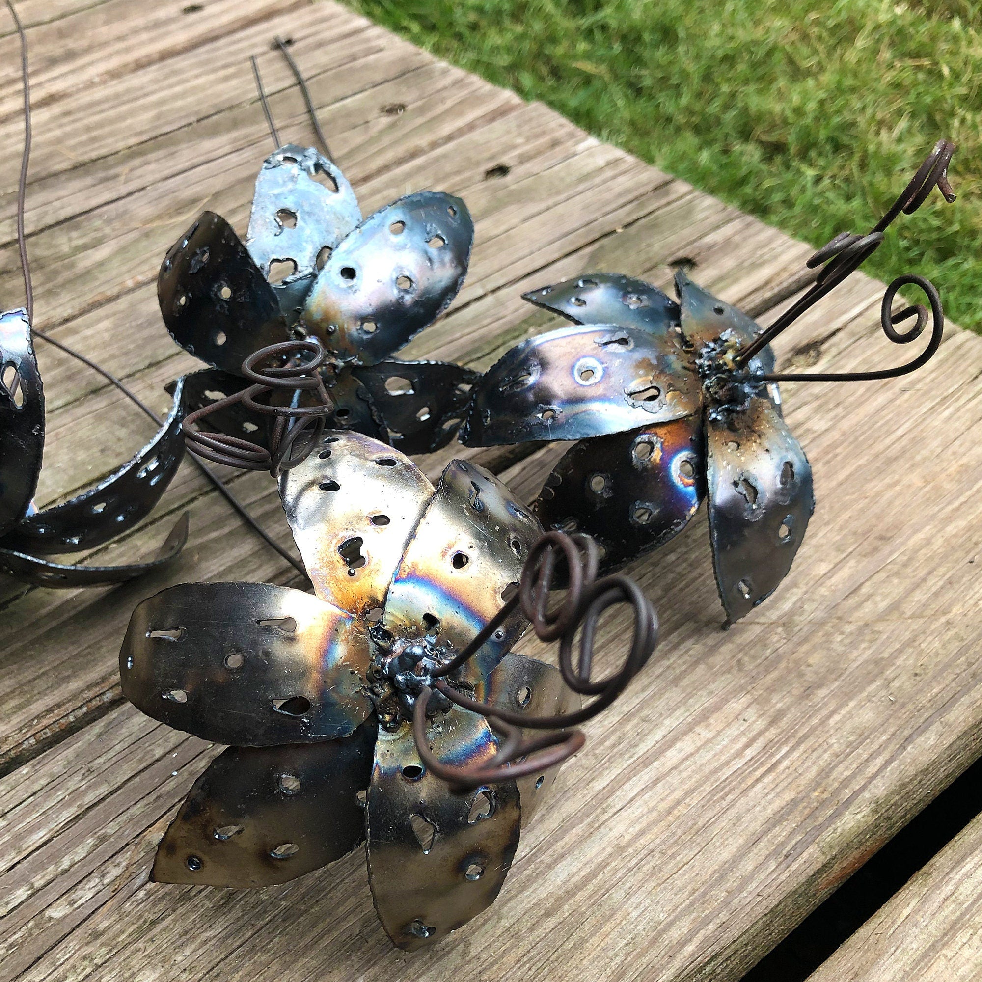 Handmade Steel Tiger Lily Flower Stakes: Industrial Home Decor, Set of 4