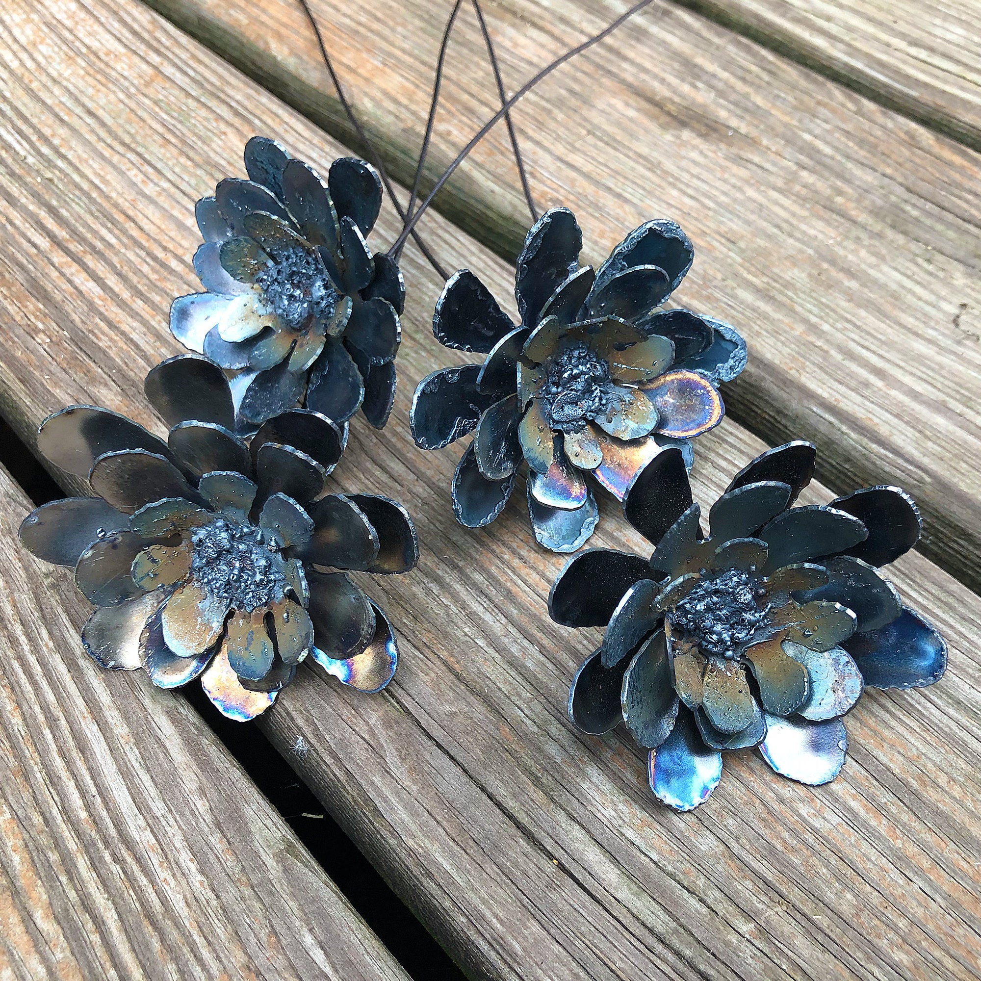 Handmade Steel Zinnia Flower Stake Set: Rustic Industrial Decor