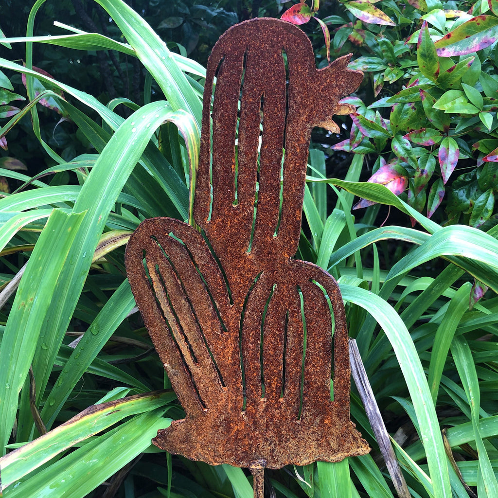 Rustic Metal Cactus Yard Stake: Southwest Garden Art