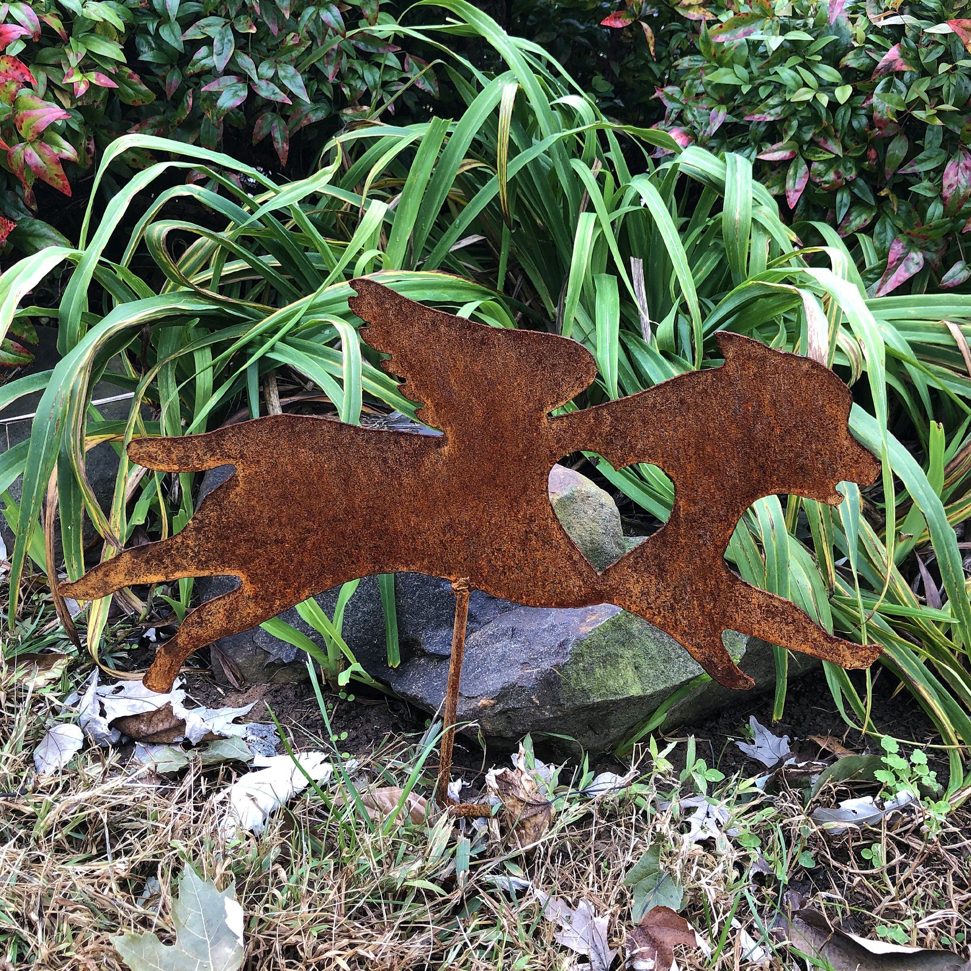 Handmade Rusty Steel Golden Retriever Memorial Garden Stake