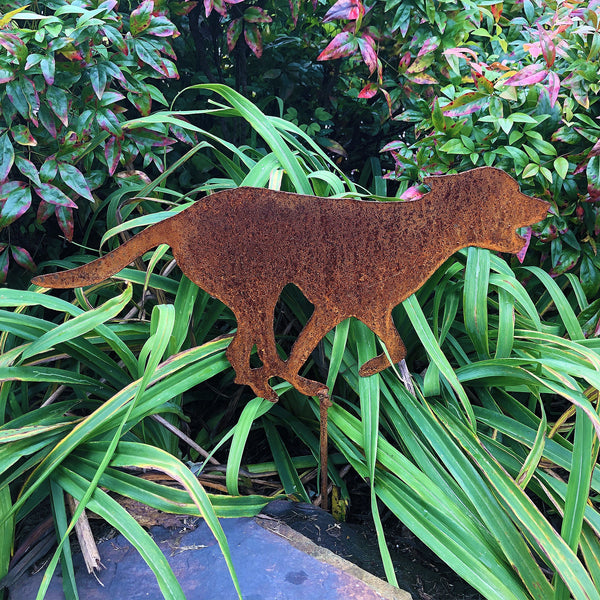 Handmade Running Labrador Garden Stake: Rustic Metal Dog Memorial (18x9)