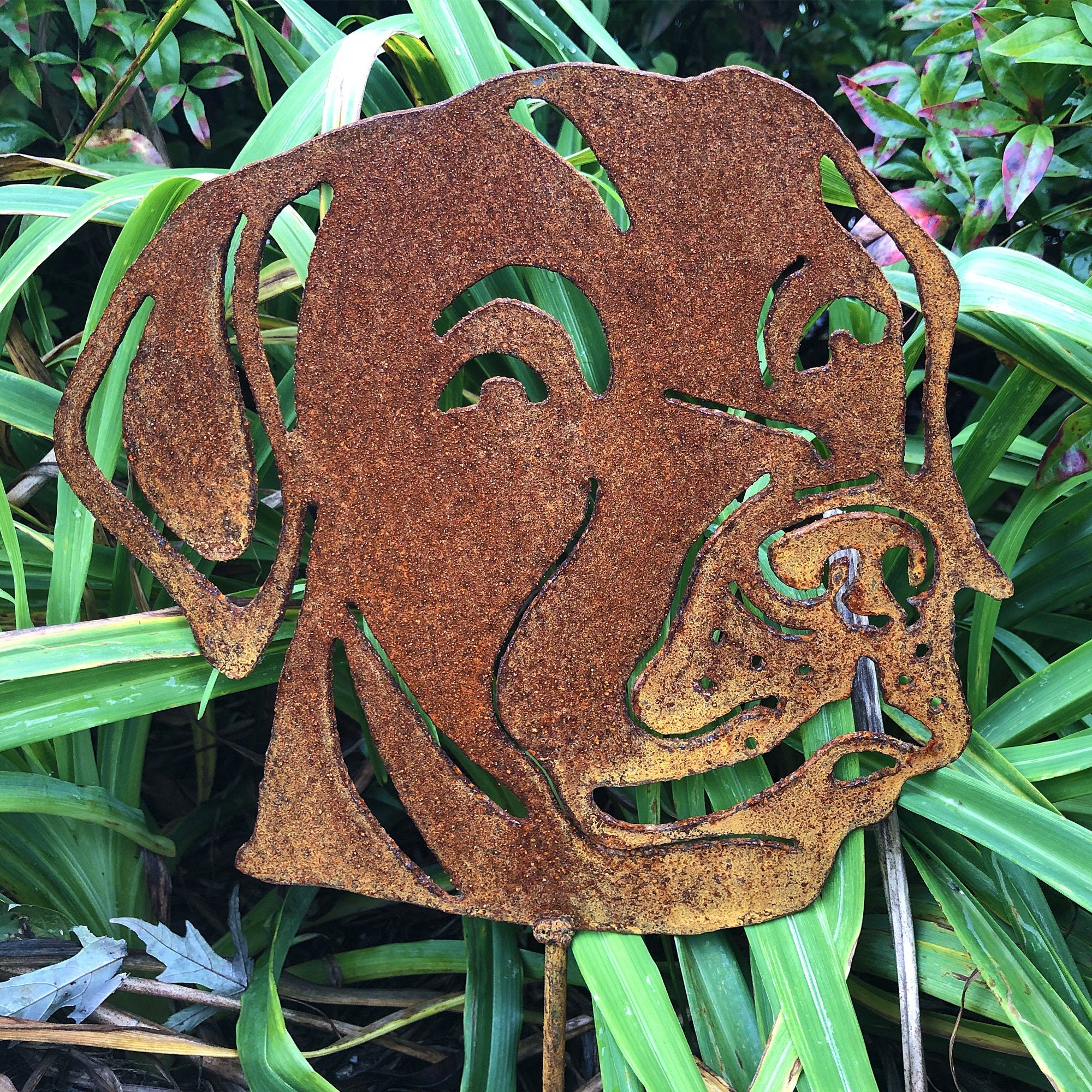 Rustic Metal Labrador Head Yard Stake - Dog Memorial Art (9x9)