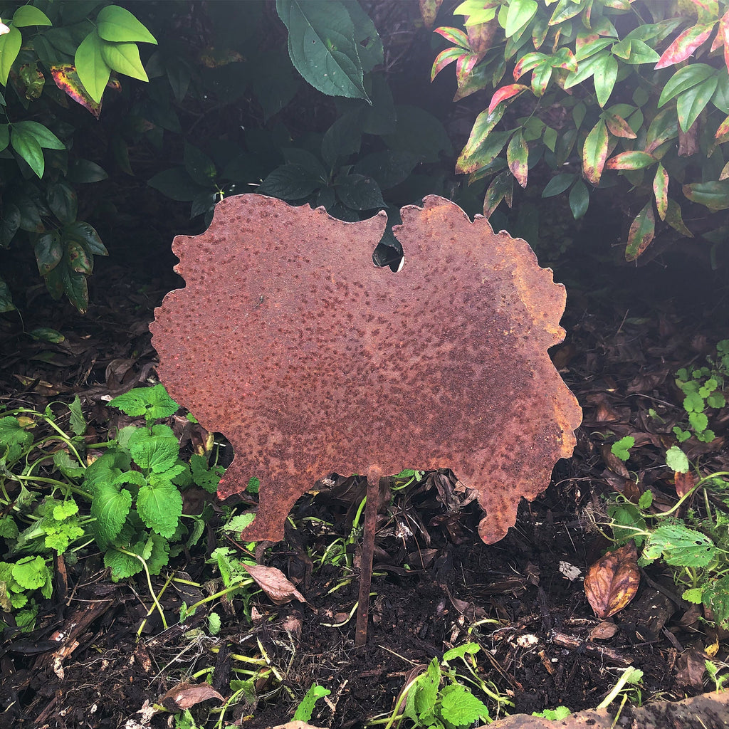 Handmade Pomeranian Metal Yard Stake: Dog Memorial Decor