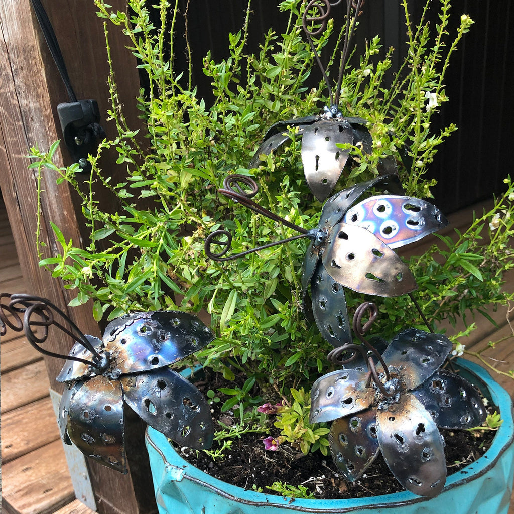 Handmade Steel Tiger Lily Flower Stakes: Industrial Home Decor, Set of 4