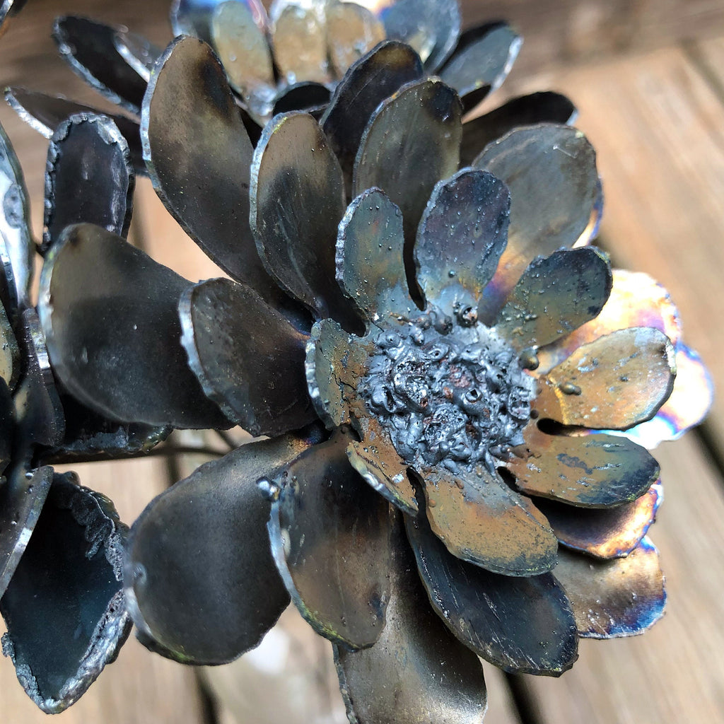 Handmade Steel Zinnia Flower Stake Set: Rustic Industrial Decor