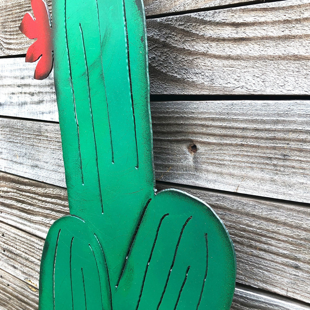 Handmade Metal Cactus Wall Art: Southwestern Rustic Patio Decor