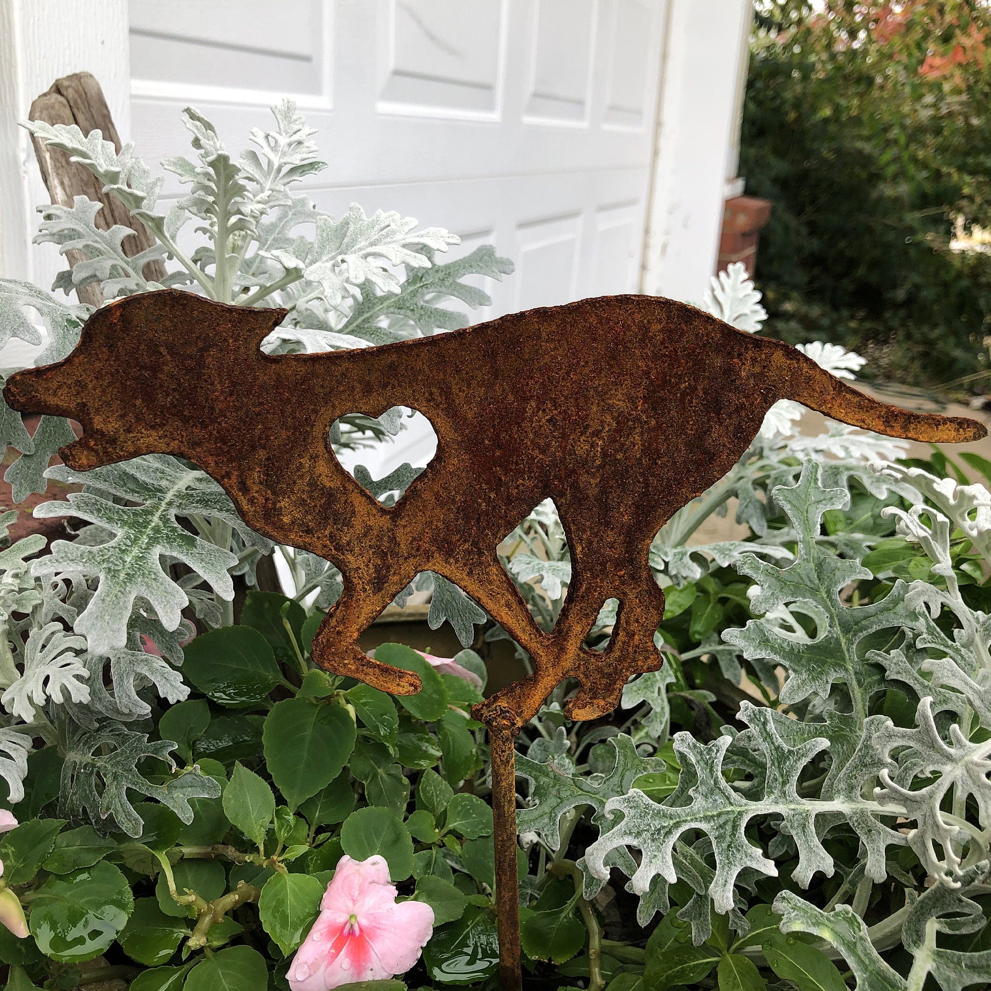 Rustic Labrador Heart Memorial Stake: Metal Dog Garden Decor