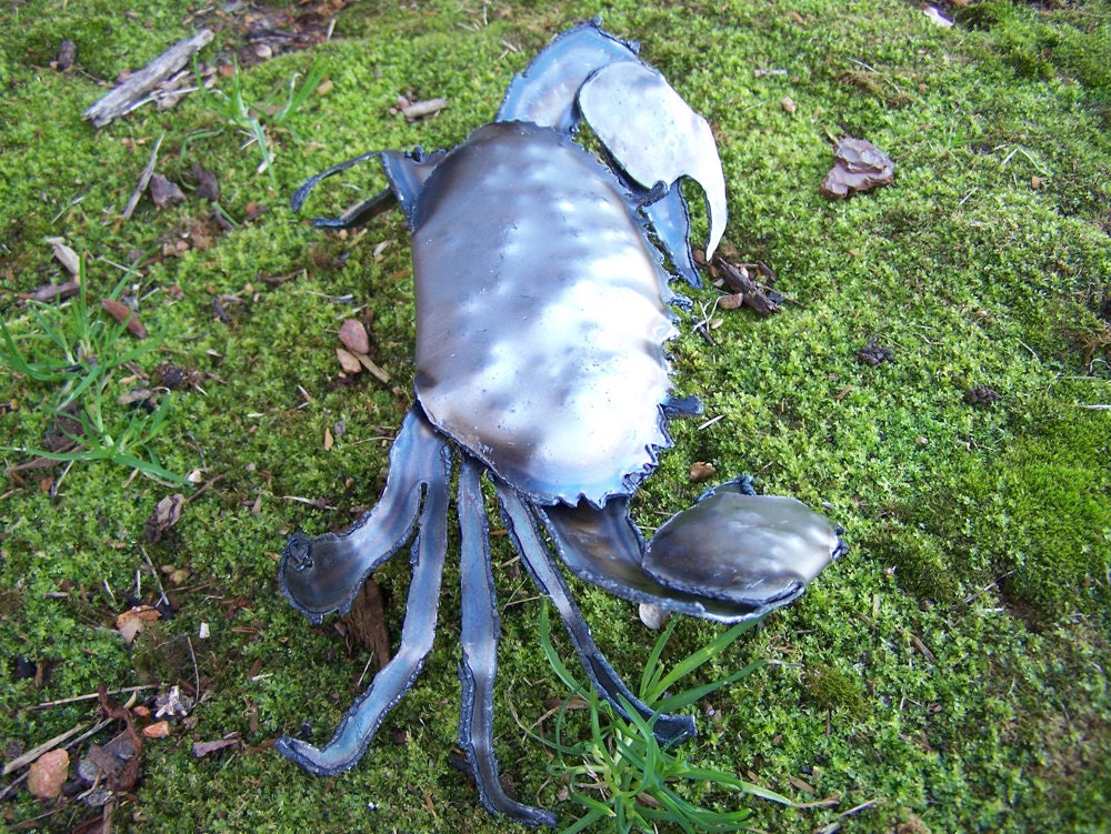 Folded Metal Crab Sculpture: Beach House Wall Art