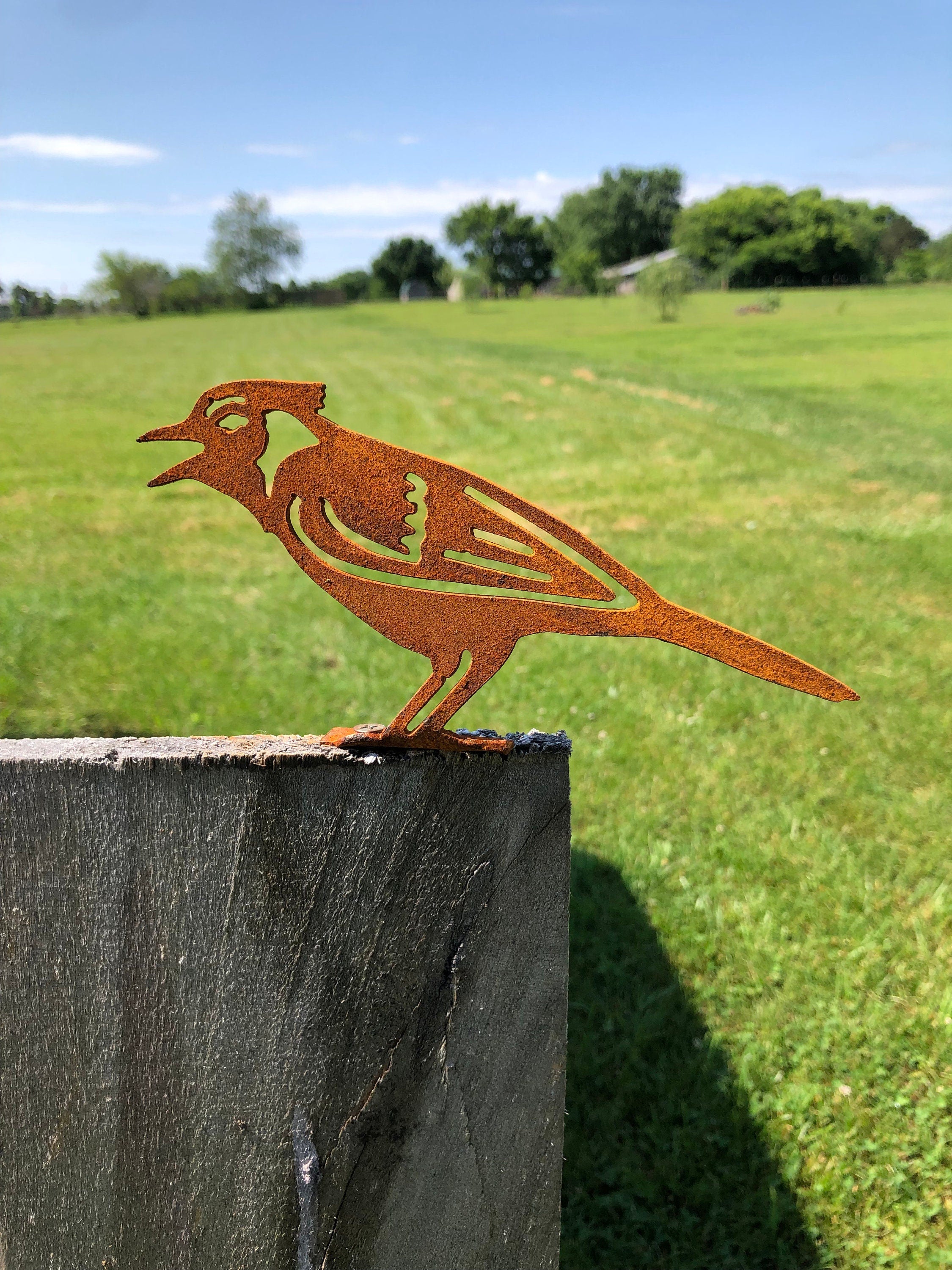 Rustic Metal Blue Jay Bird: Garden Decor, Fence Post Topper