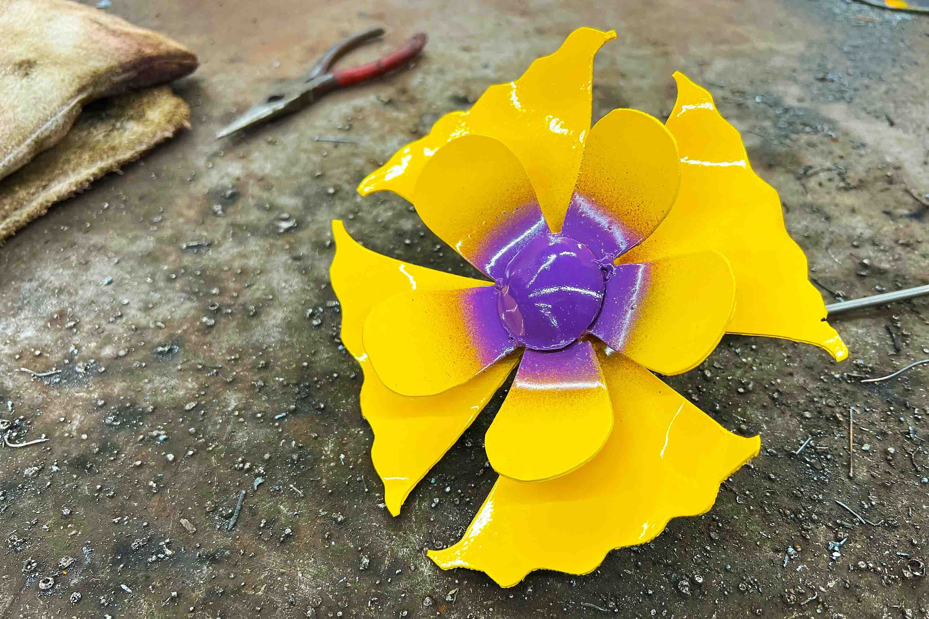 Gabriela Metal Flower Stake: Yellow & Purple Garden Art (22" Tall)
