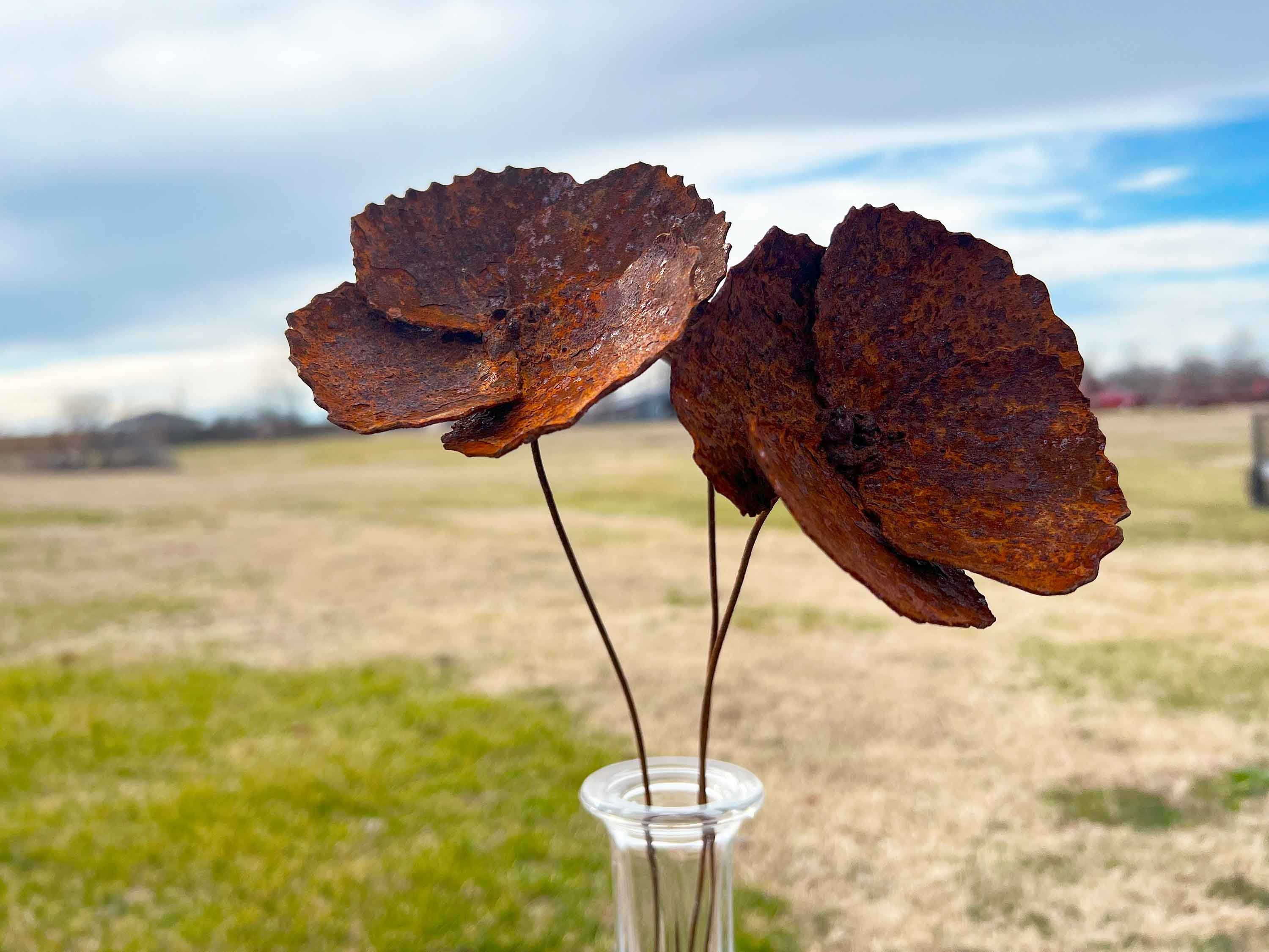 Rusty Iron Poppy Set: Handmade Industrial Floral Decor