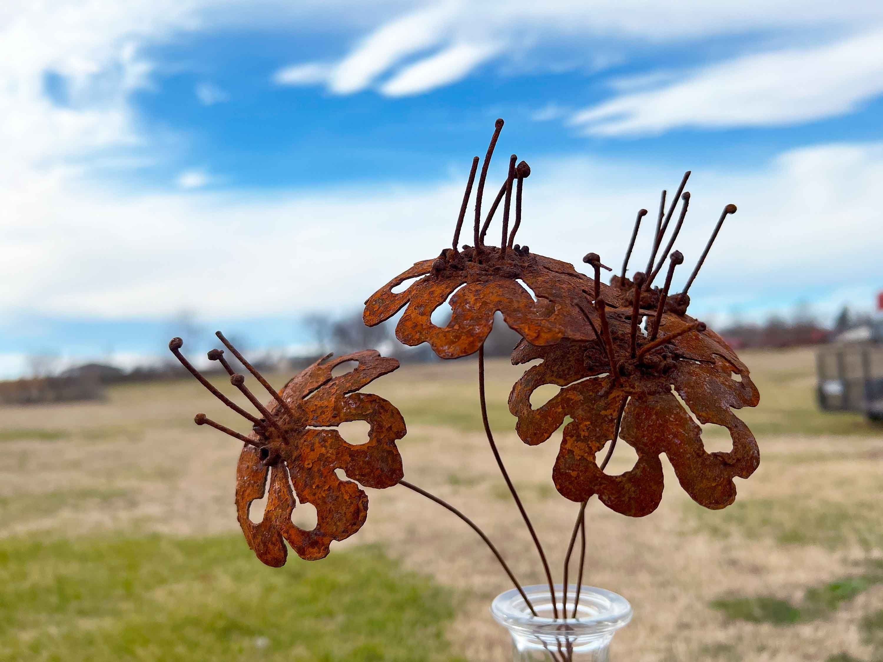 Rustic Handmade Rusty Metal Flowers - Set of 4 - Industrial Decor
