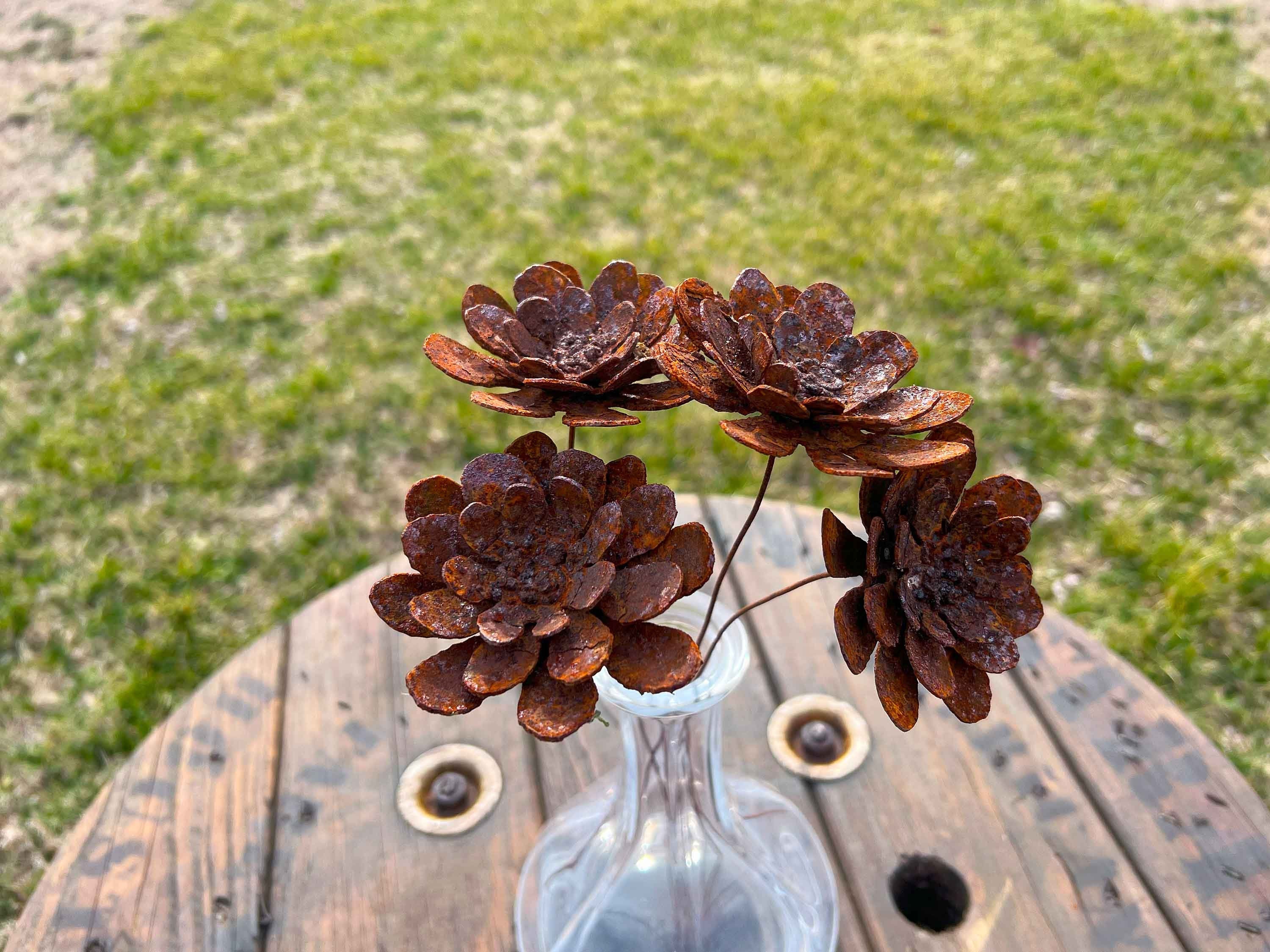 Rustic Rusty Zinnia Flowers - Handmade Metal Bloom Set of 4