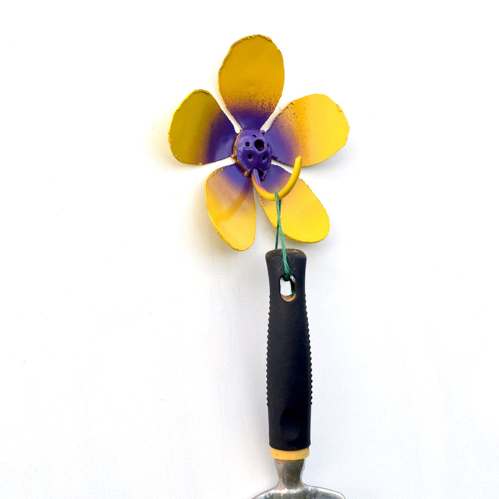 Metal Flower Hook: Decorative Leash or Towel Rack