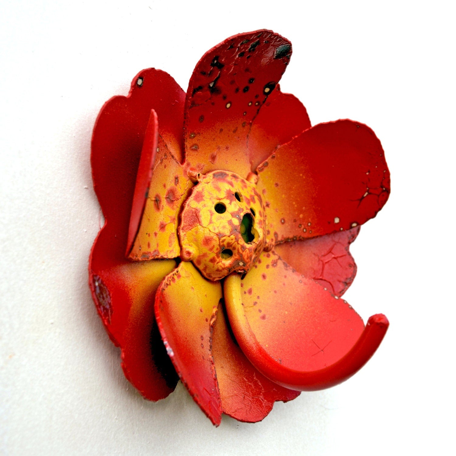 Sunburst Flower Hook: Rustic Steel Towel, Leash, or Plant Hanger
