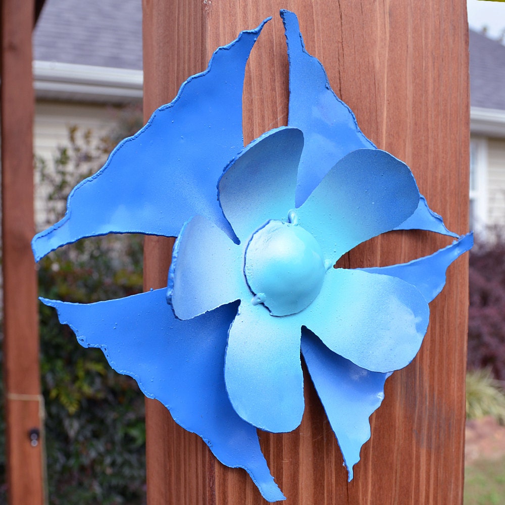 Blue Metal Flower Wall Art: Sunroom Decor, Deck Artwork