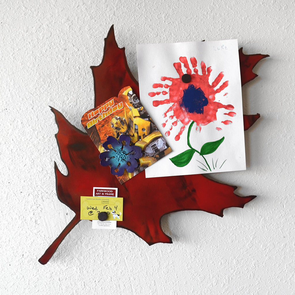 Red Metal Maple Leaf Wall Art: Rustic Note Board Organizer (22" X 17")
