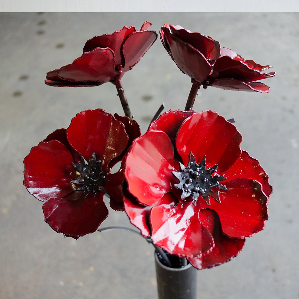Metal Poppy Flower Arrangement: Industrial Sculpture in Vase