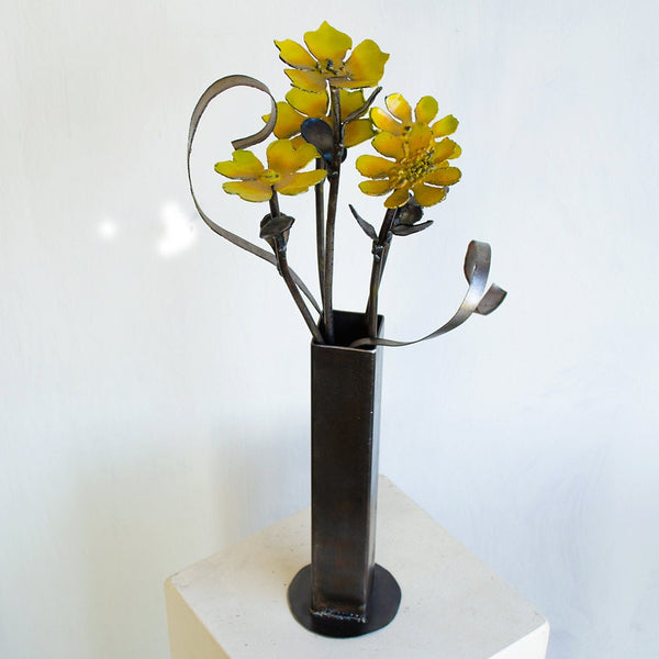 Metal Wildflower Vase Sculpture: Industrial Home Decor