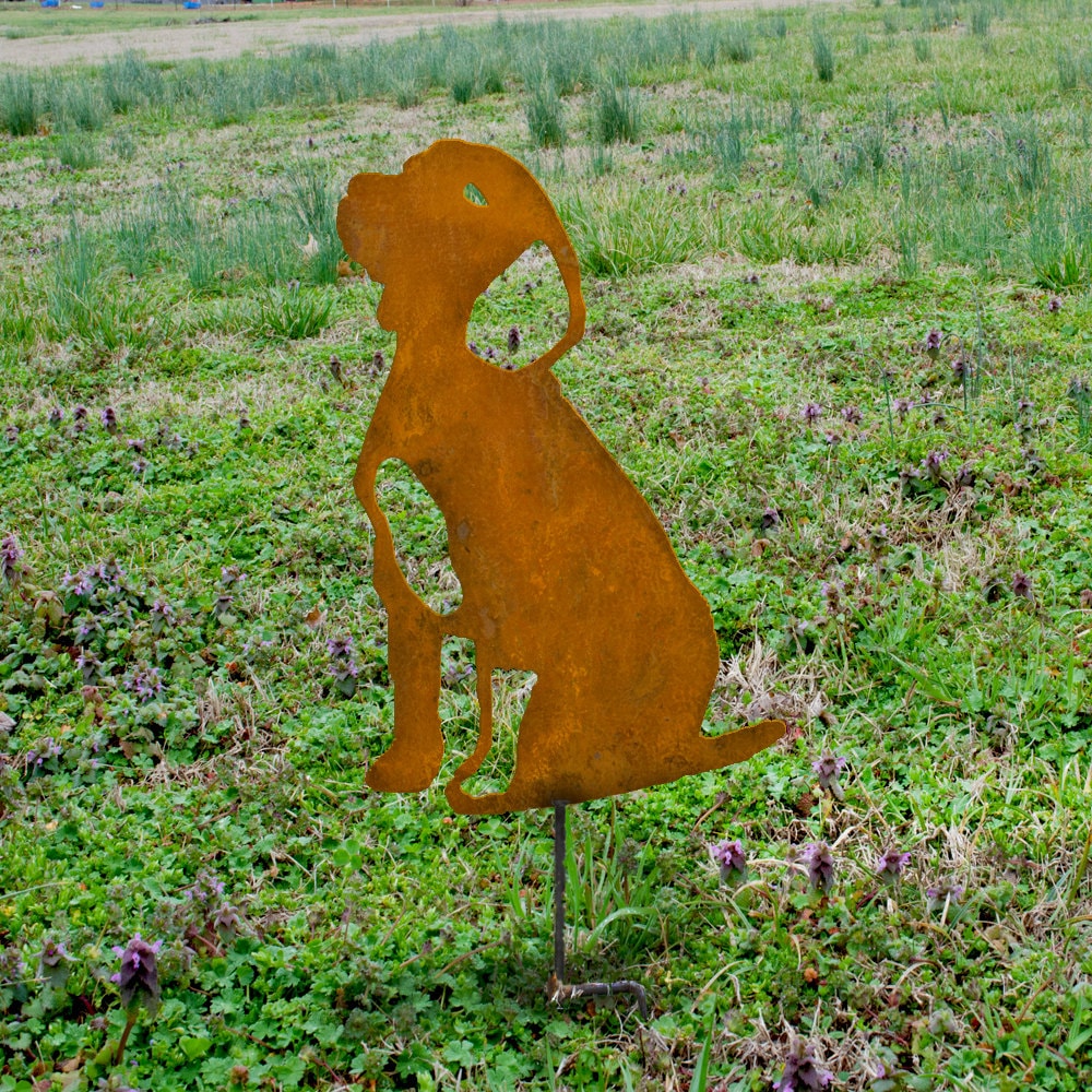 Handmade Rusty Beagle Garden Stake: Metal Dog Memorial Art