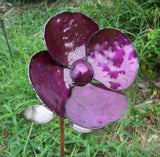 Clover flower stake